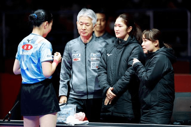 渡辺武弘監督と日本卓球女子ナショナルチーム